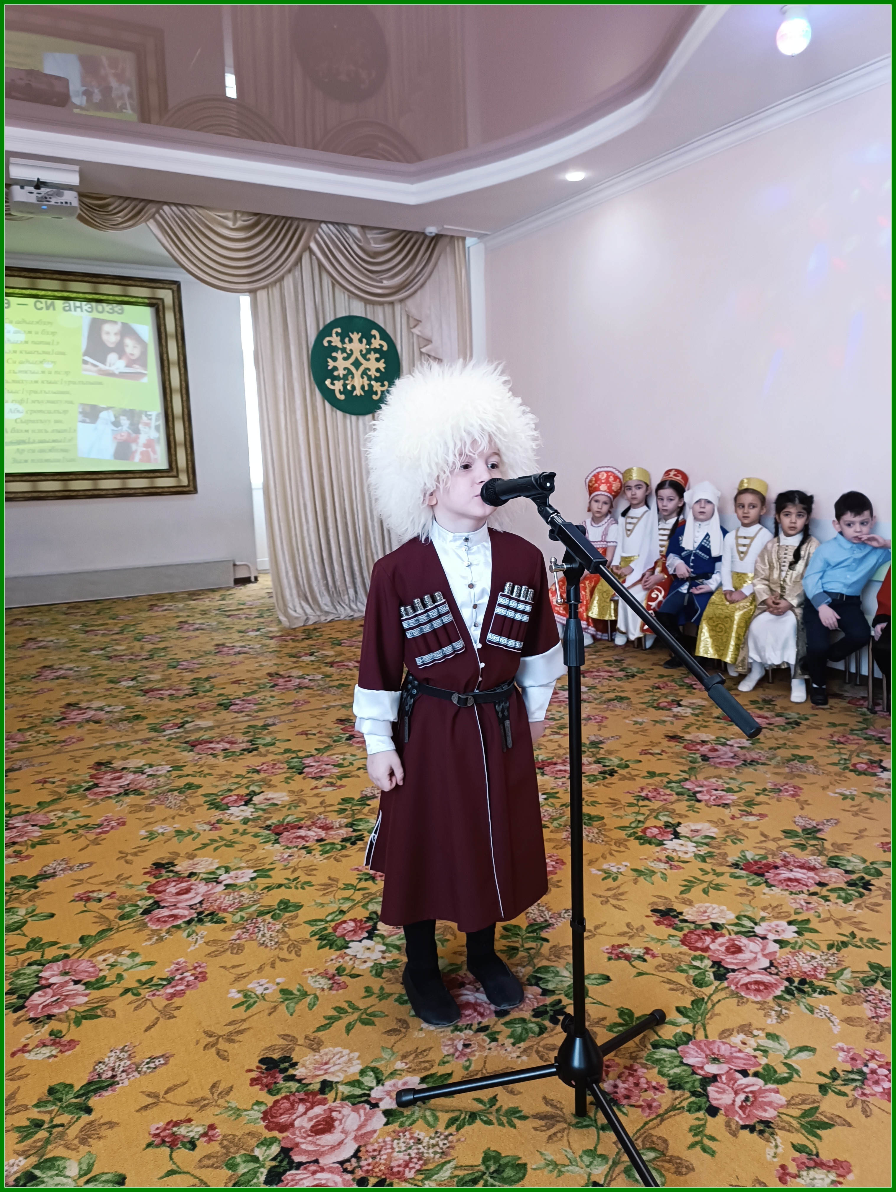 lyna4jpg